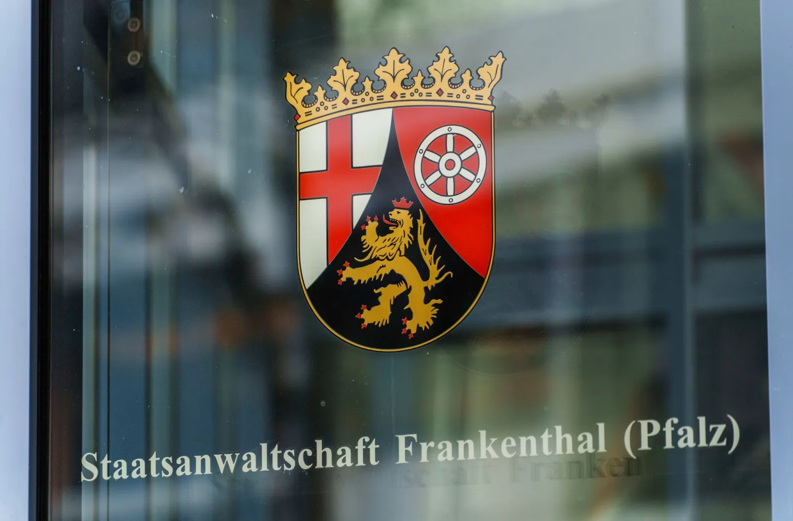 19-Jähriger soll Brände in zwei Bundesländern gelegt haben