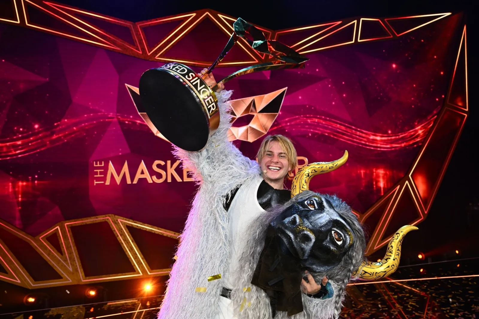 Als Stier zum Sieg: Vincent Gross gewinnt «Masked Singer»