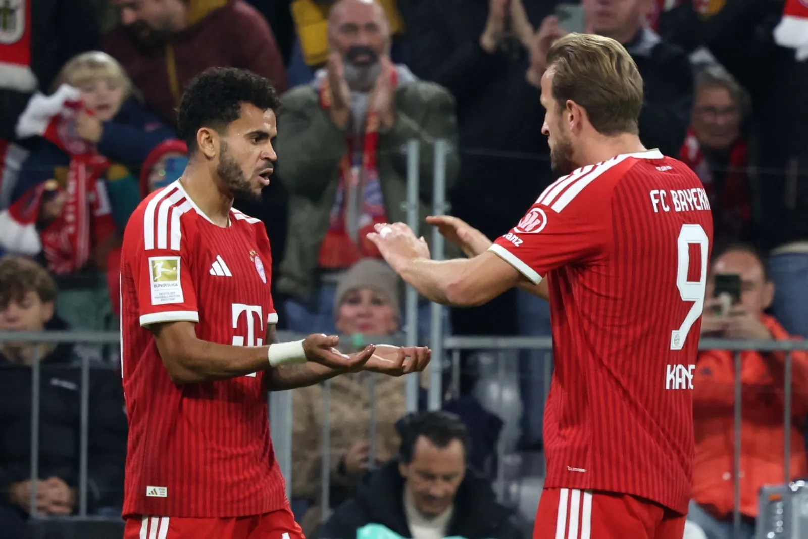 FC Bayern überrollt Leipzig - Nächster BVB-Rückschlag