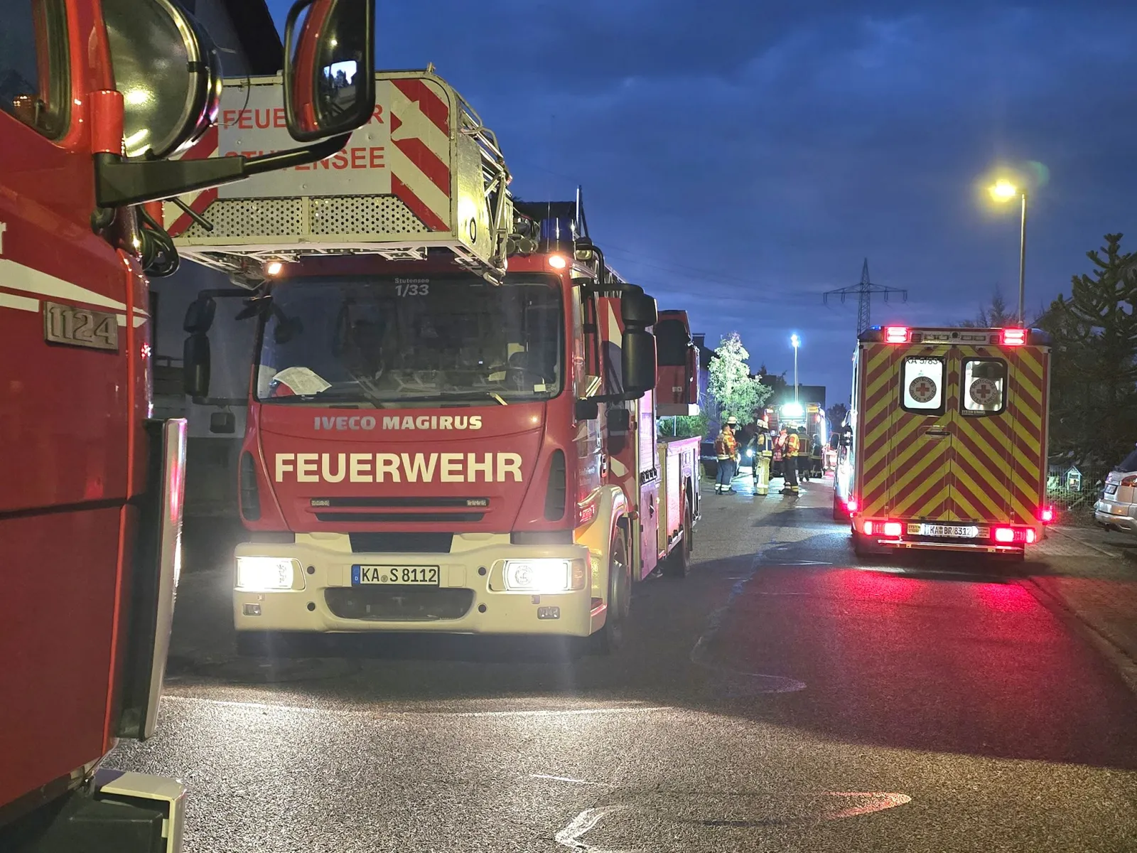 Feuerwehreinsatz – zwei Menschen mit Vergiftung in Klinik