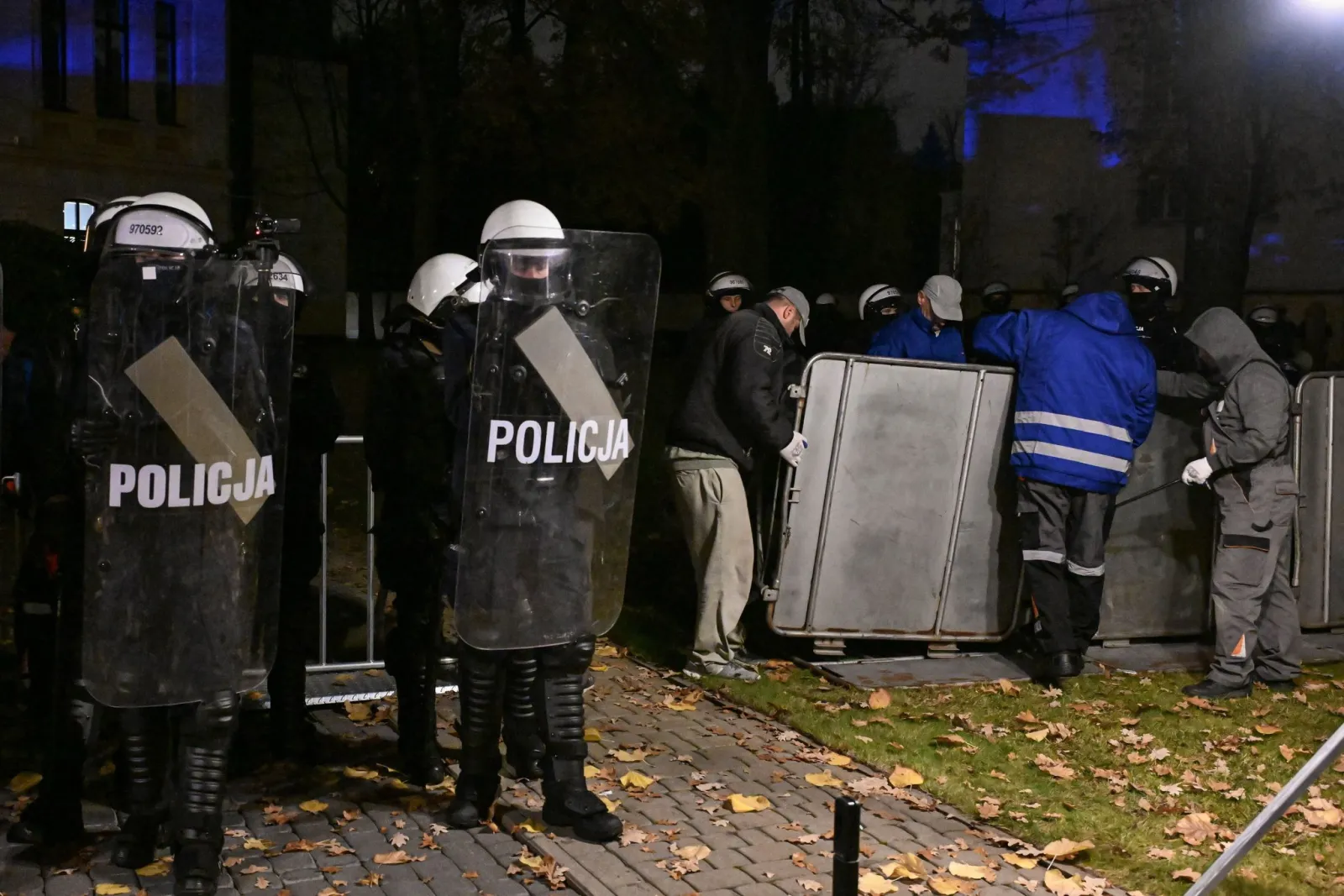 Heftiger Machtkampf um Polens Verfassungsgericht entbrannt