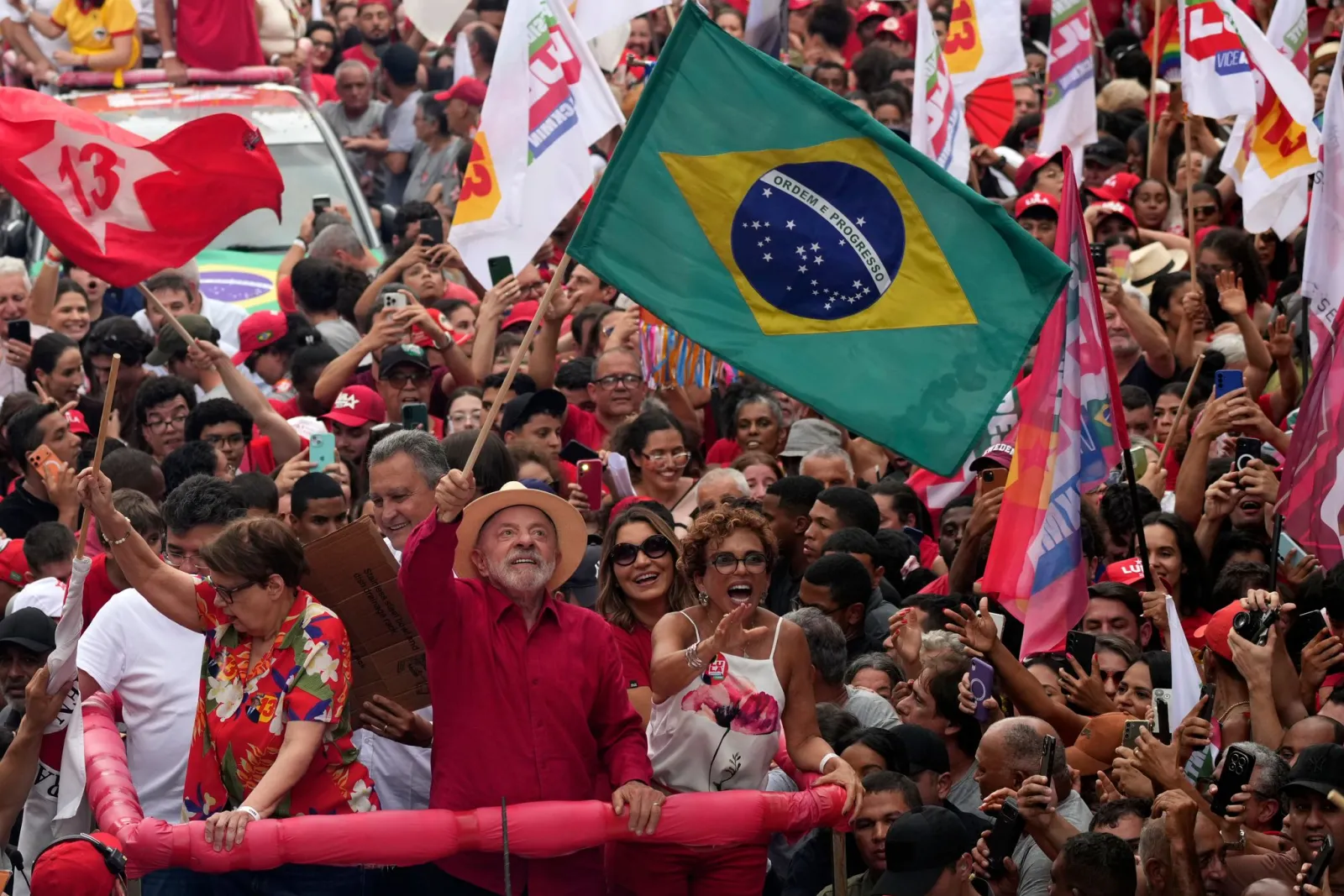 Kann Lula das Ruder in Brasilien noch herumreißen?