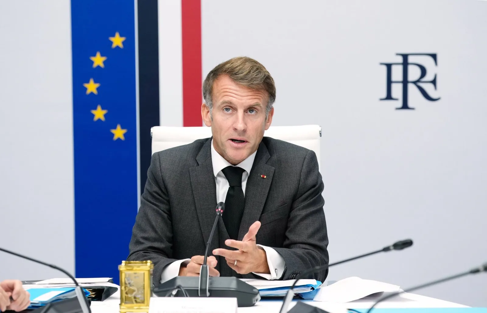 Macron vor neuen Protesten: Nur Gewerkschafts-Demos erlaubt