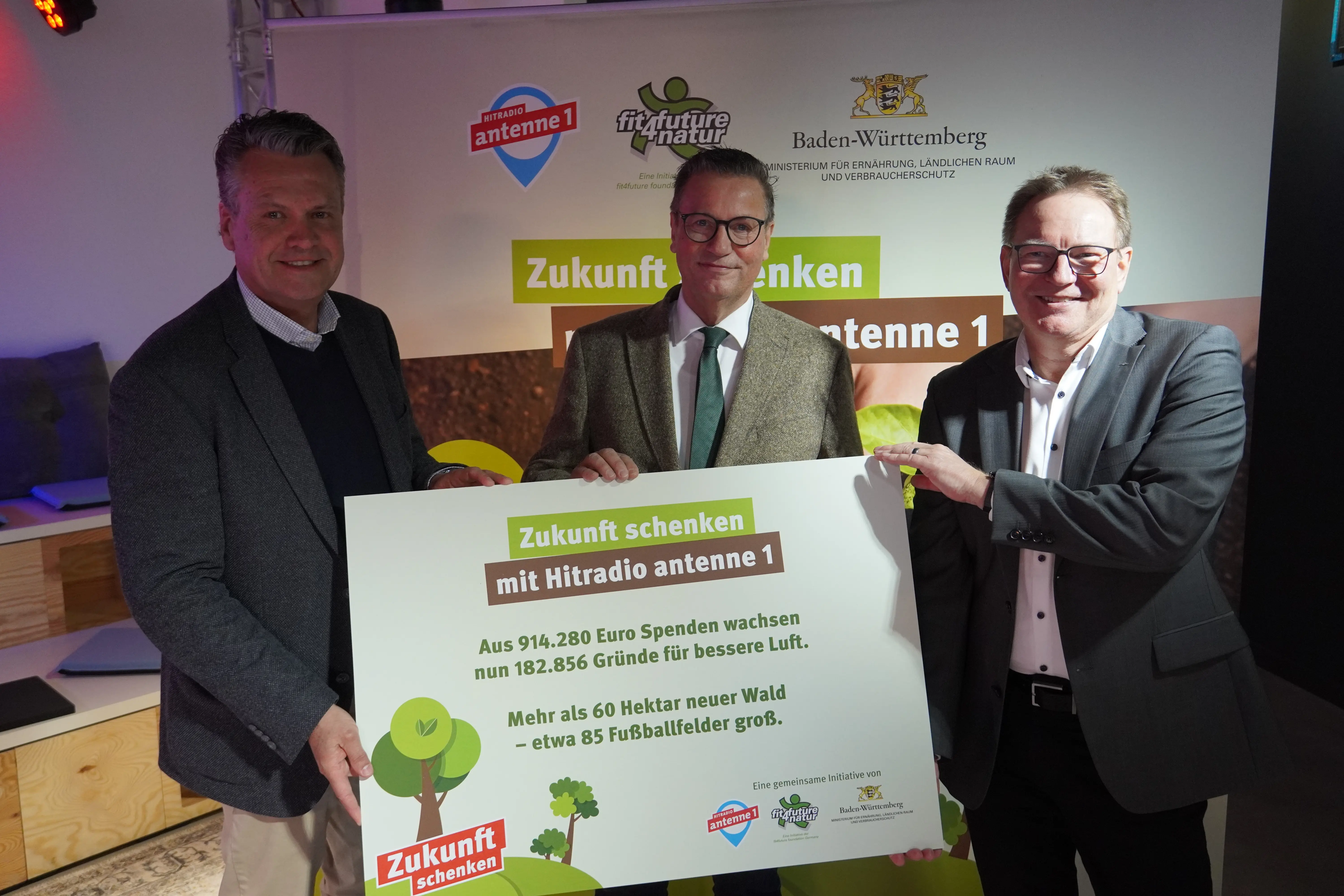Fast 200.000 Bäume für Baden-Württemberg