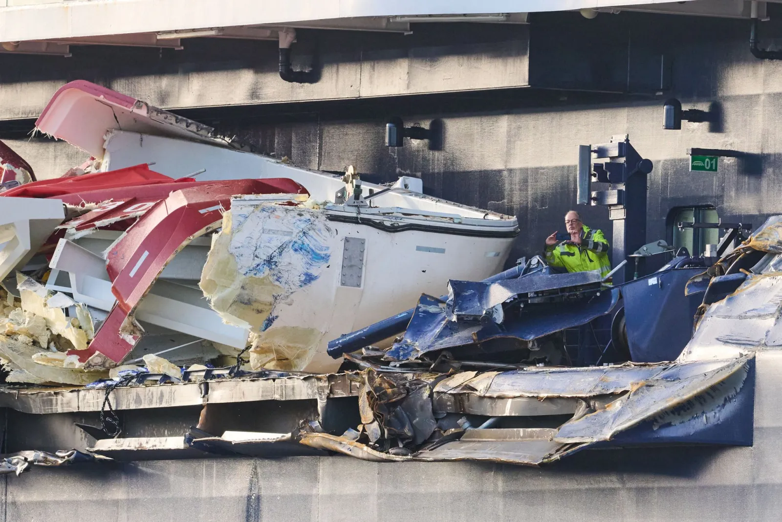 Nach Unfall: «Mein Schiff 3» für Reparaturen in eine Werft