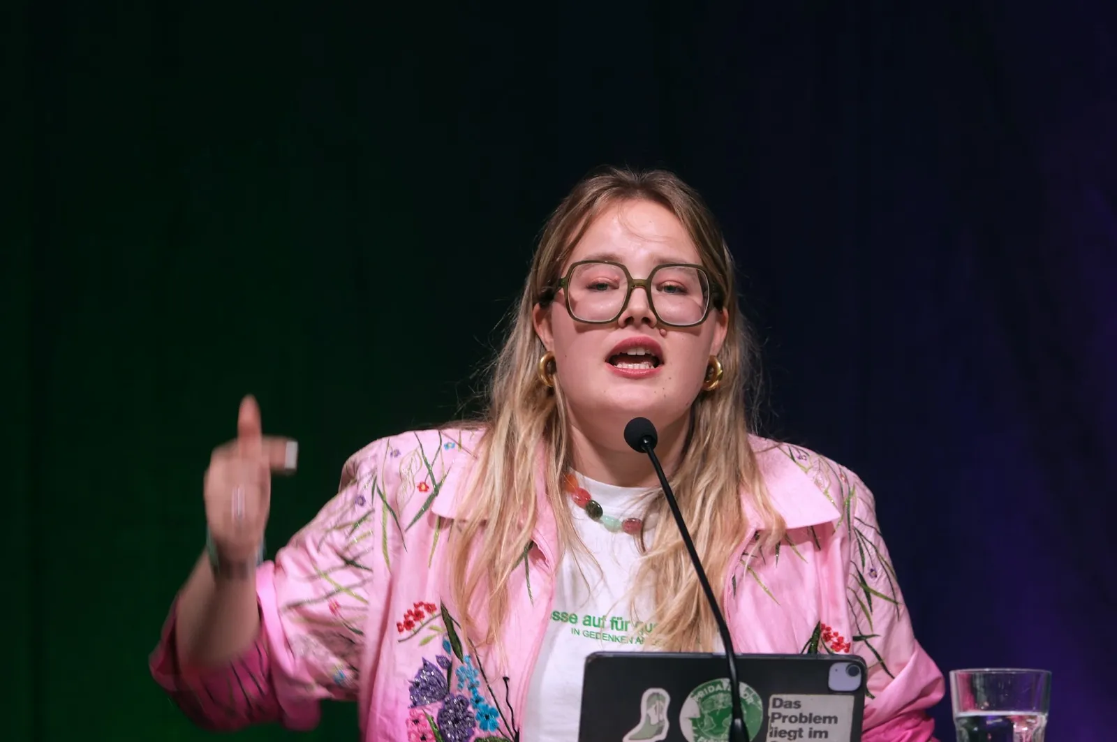 Offenheit zur CDU? Grüne Jugend streitet mit Banaszak