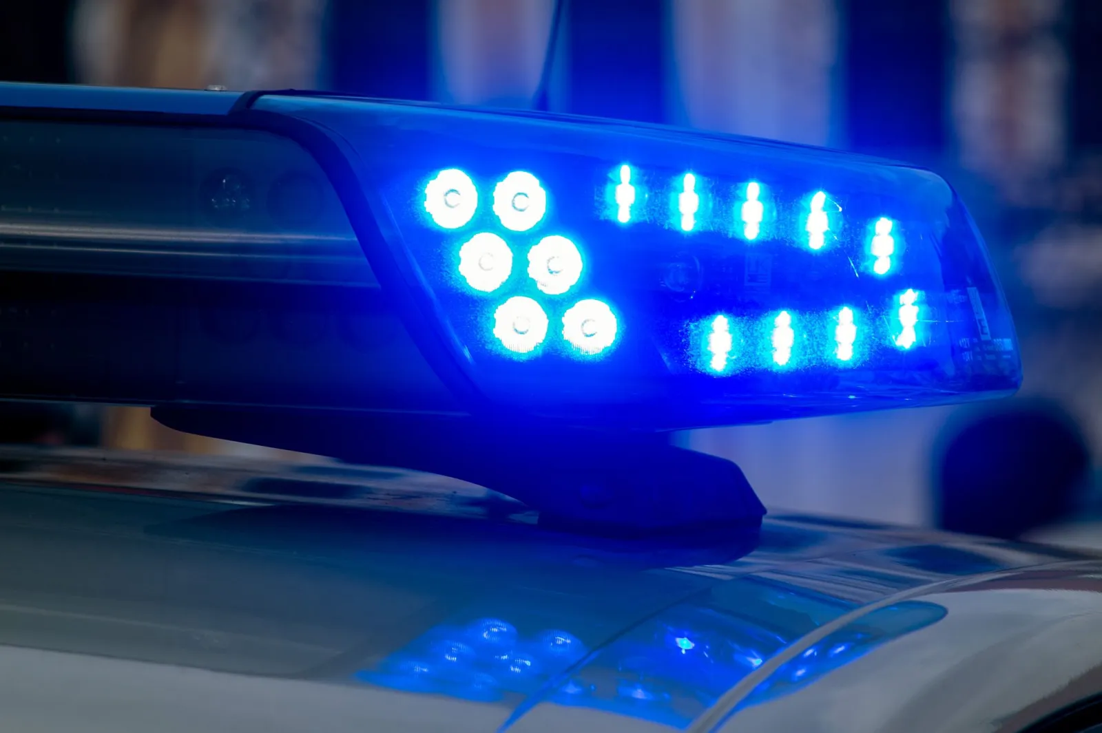 85-jähriger Pedelecfahrer stirbt nach Zusammenstoß mit Auto