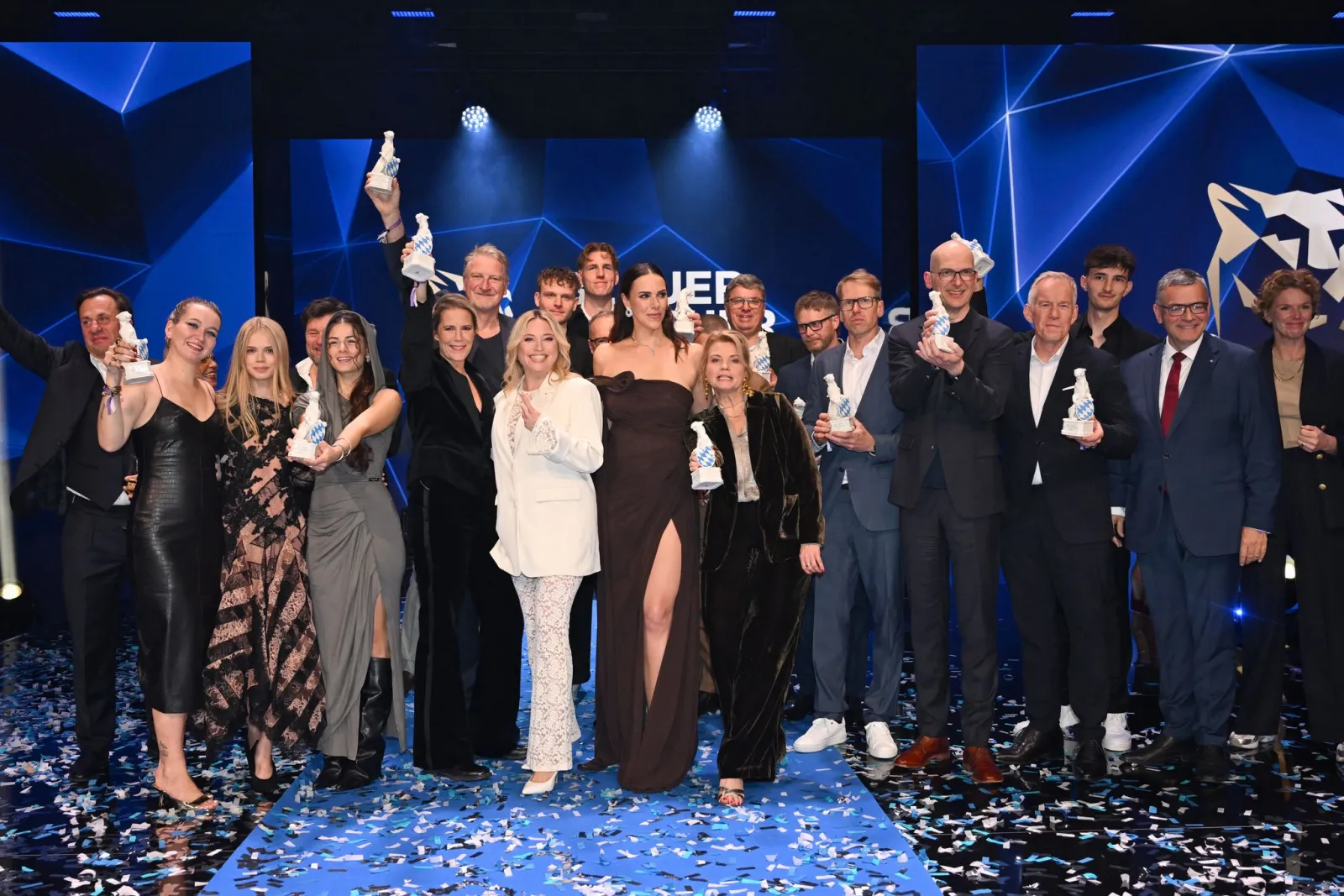 Politik und Appelle beim «Blauen Panther»