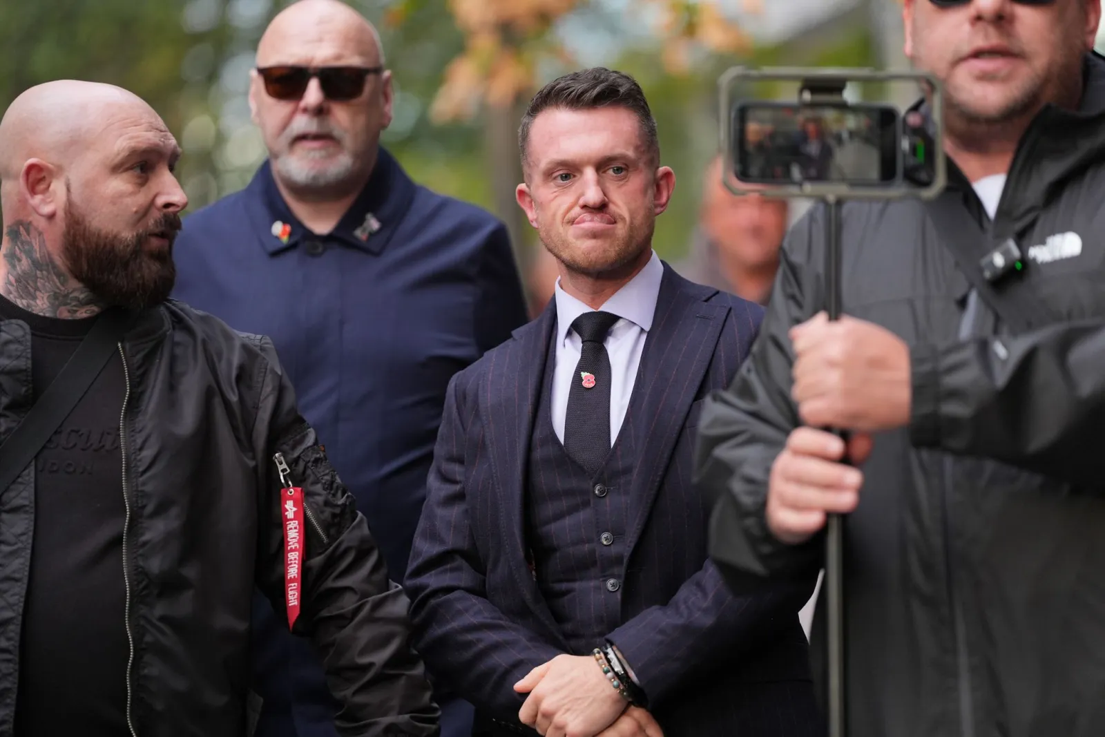 Reporter belästigt: Britischer Rechtsextremist verurteilt