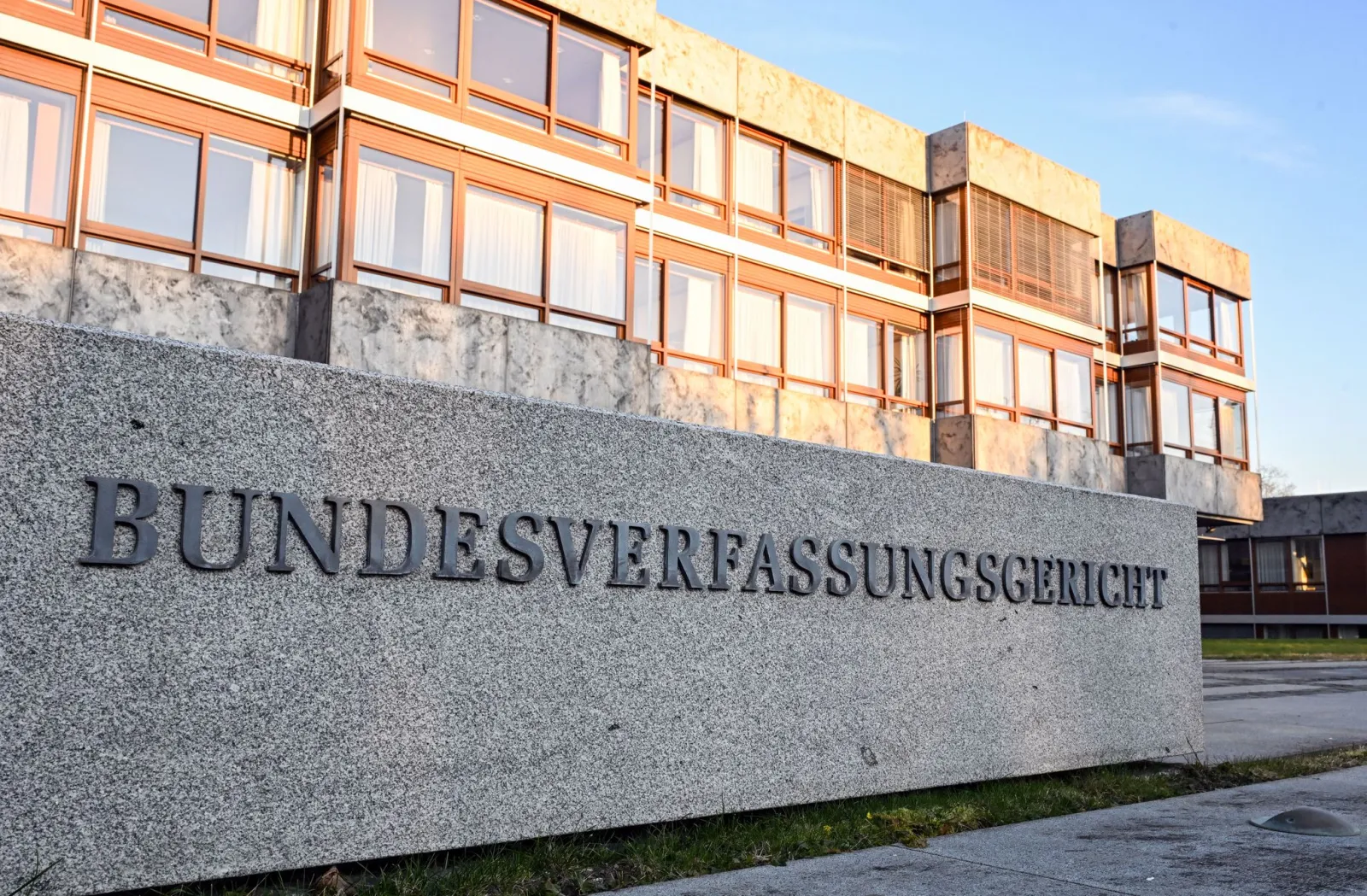 Union droht Berlin und Sachsen-Anhalt mit Verfassungsklagen