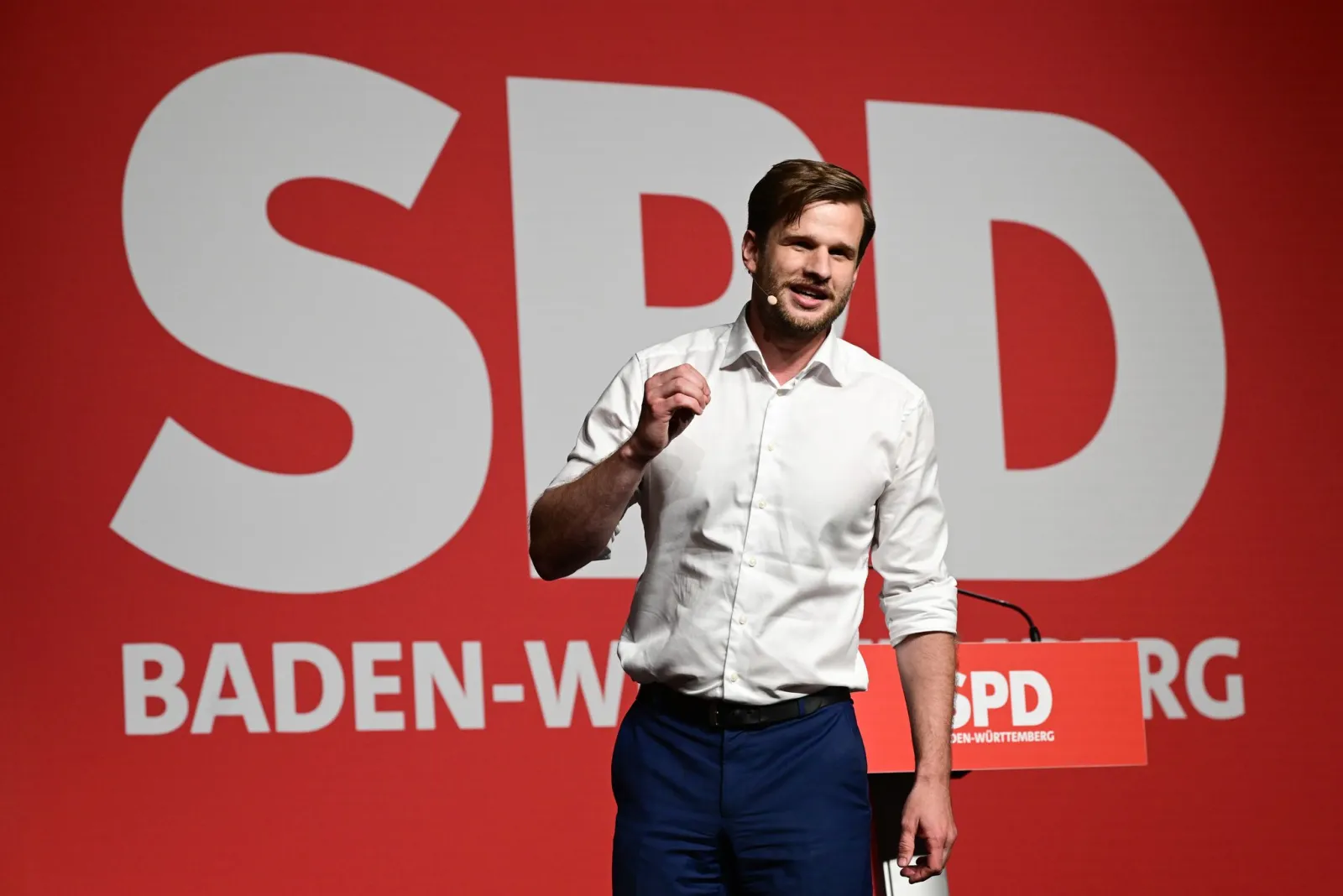 Warum der neue SPD-Landeschef den Kanzler so hart angeht